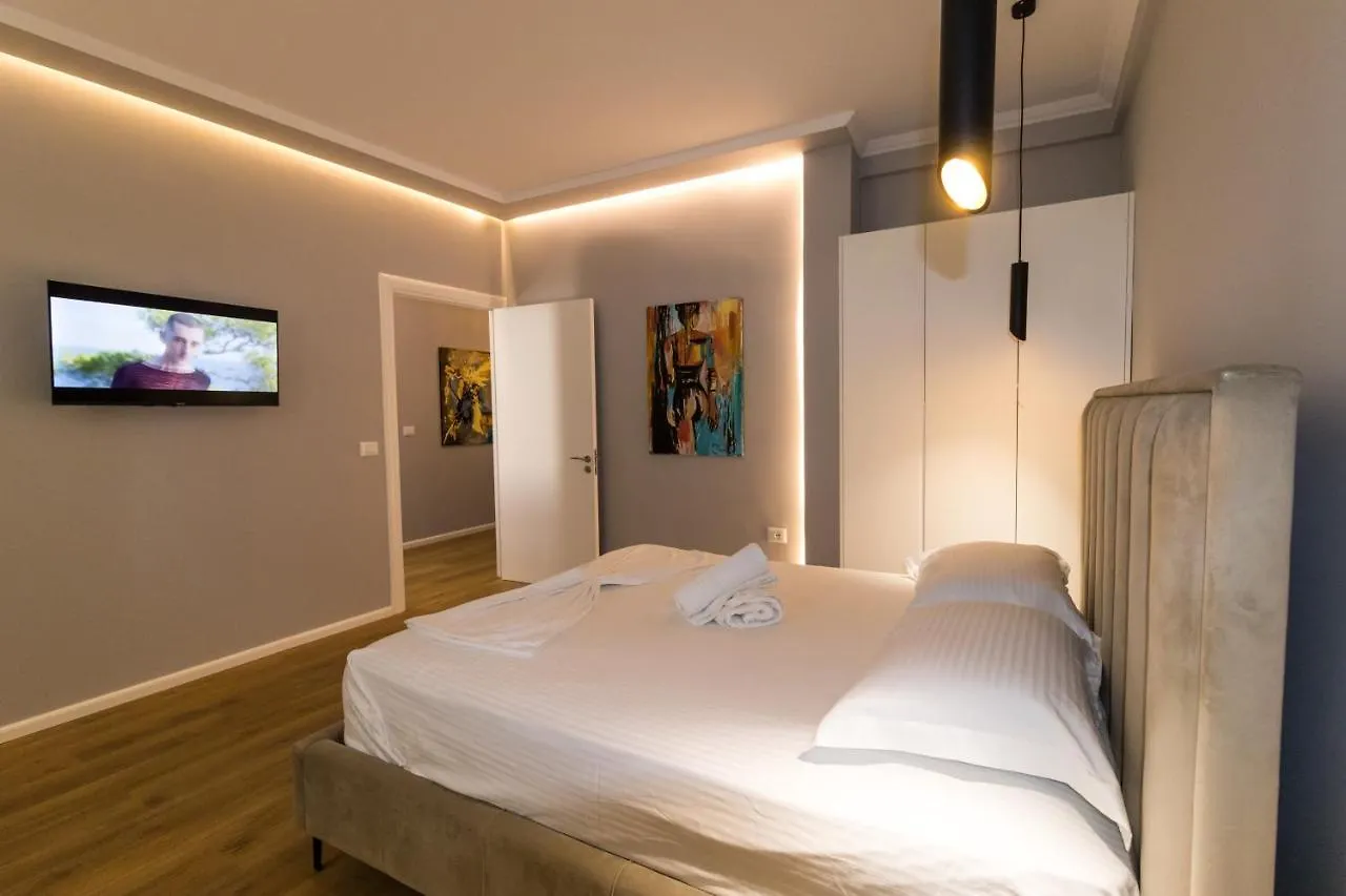 Nikaj Premium Apart-Hotel Vlorë Διαμέρισμα