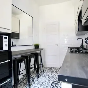 https://creative-apartment-rkoczi-st-studio.inbudapesthotels.com