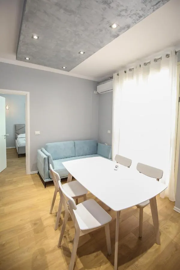 Nikaj Premium Apart-Hotel Vlorë 0*,  Albanien