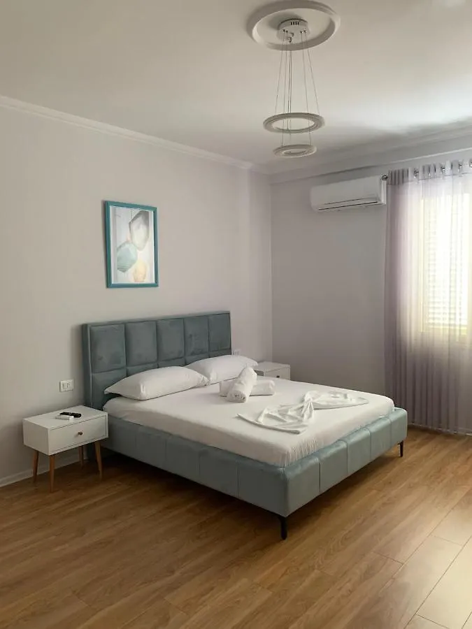 Nikaj Premium Apart-Hotel Vlorë 0*,