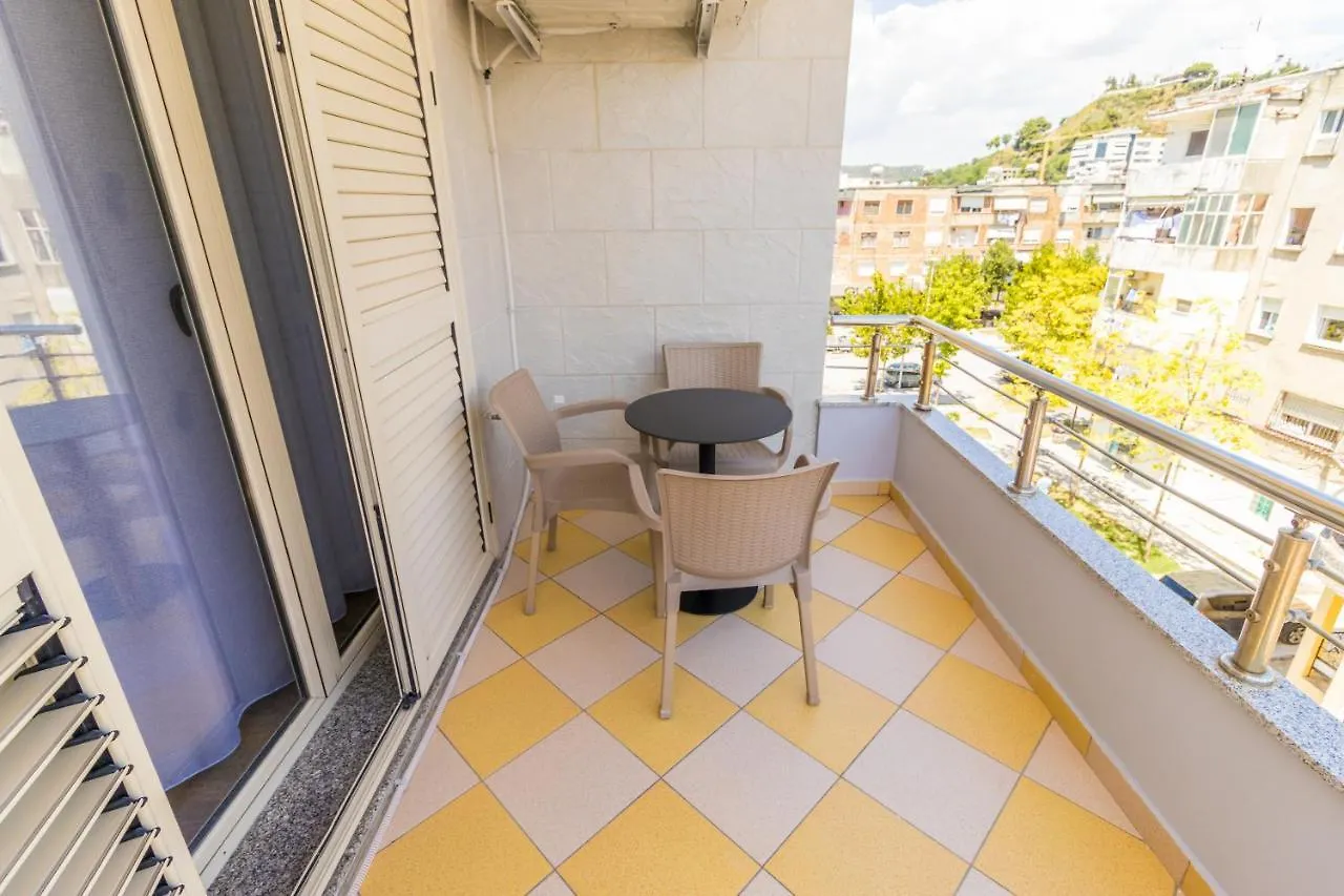 Nikaj Premium Apart-Hotel Vlorë